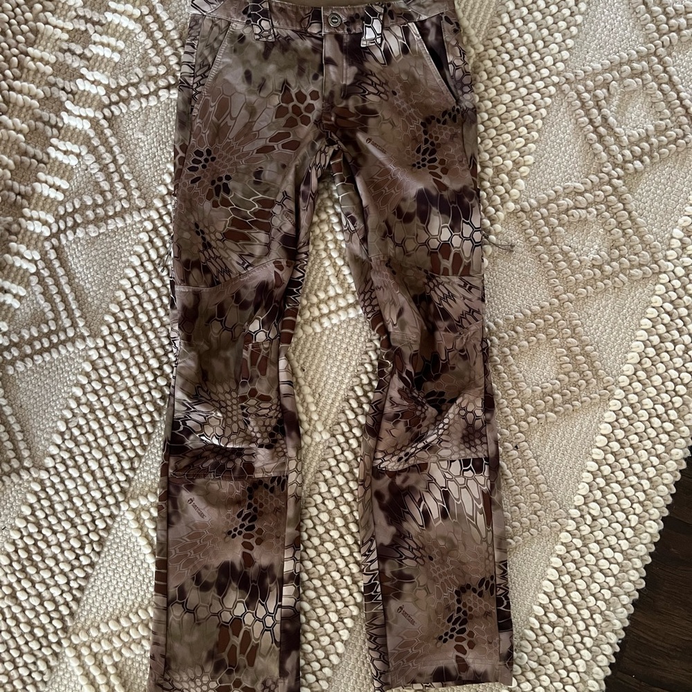 Women's Kryptek camo pants